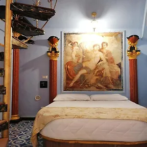 Appartement Domus Almapetra Ai Fori Imperiali, Rome